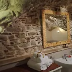 Dormire Nel Borgo Bed & Breakfast