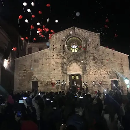 فندق مبيت وإفطار Dormire Nel Borgo