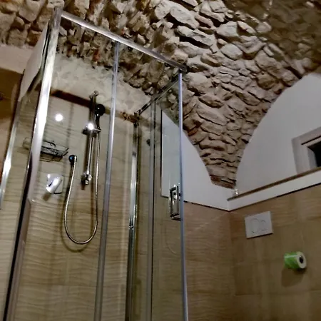 Bed & Breakfast Dormire Nel Borgo 3*